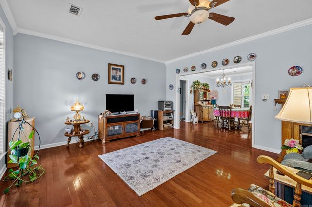 16 Gin Creek Drive, Searcy, AR 72143