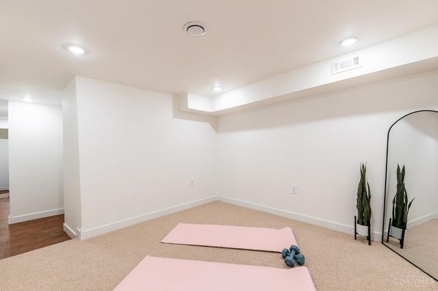 4561 Anthony Avenue, Cincinnati, OH 45223