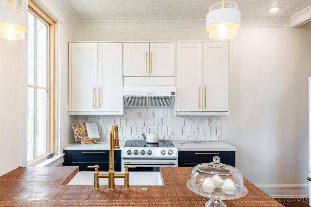 4561 Anthony Avenue, Cincinnati, OH 45223