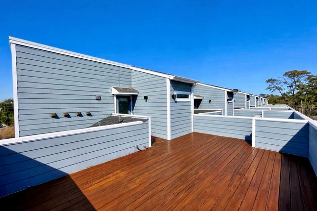 808 Fisher A, Houston, TX 77018