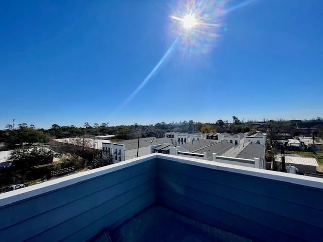 808 Fisher A, Houston, TX 77018