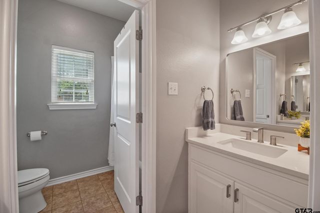 17349 Four Winds Way, Flint, TX 75762