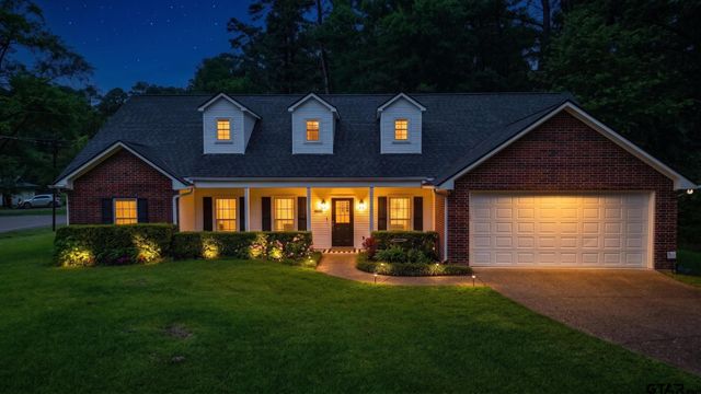 17349 Four Winds Way, Flint, TX 75762