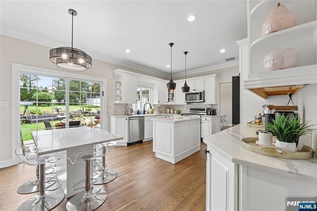 560 Van Emburgh Avenue, Twp Of Washington, NJ 07676