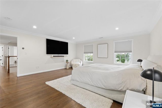 560 Van Emburgh Avenue, Twp Of Washington, NJ 07676