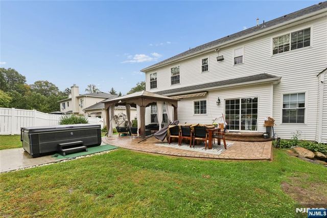 560 Van Emburgh Avenue, Twp Of Washington, NJ 07676