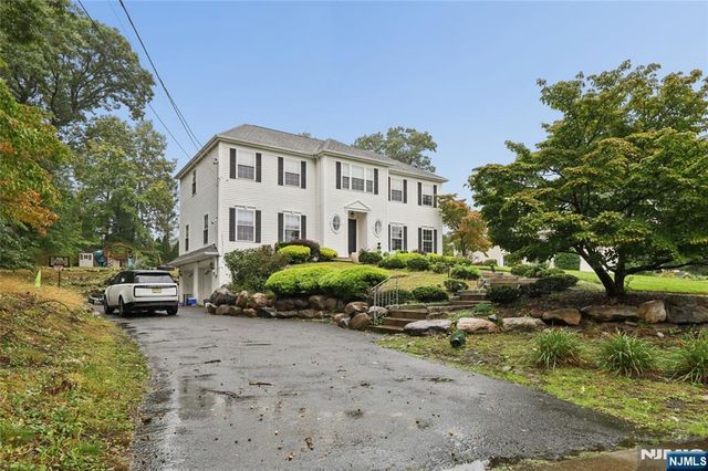 560 Van Emburgh Avenue, Twp Of Washington, NJ 07676