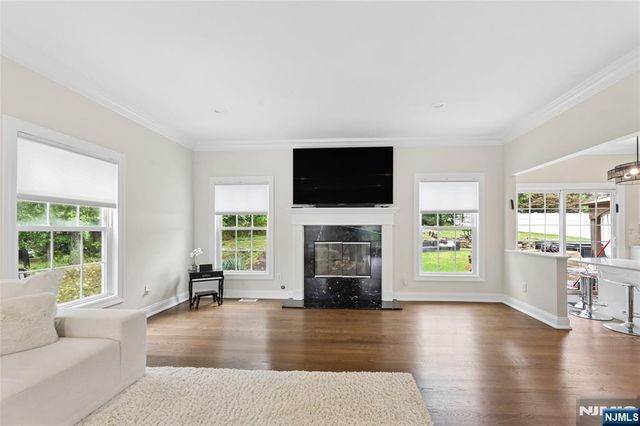 560 Van Emburgh Avenue, Twp Of Washington, NJ 07676