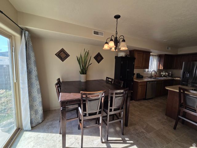 1865 W CLARK PKWY, Cedar City, UT 84721