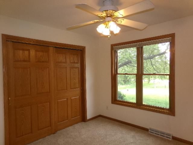 5614 N Vista Lane, Janesville, WI 53548