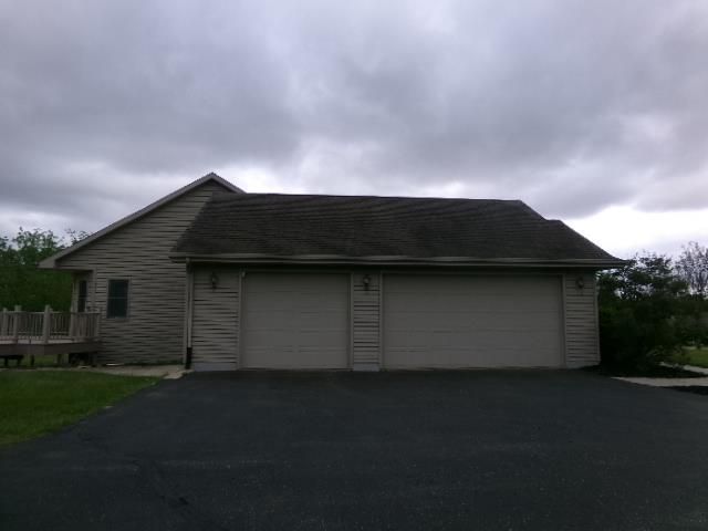 5614 N Vista Lane, Janesville, WI 53548