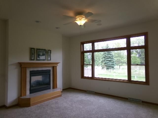 5614 N Vista Lane, Janesville, WI 53548