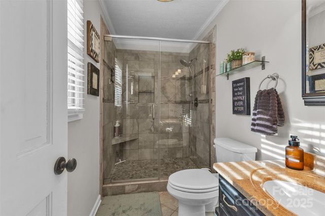 222 Brentwood Drive, Maiden, NC 28650