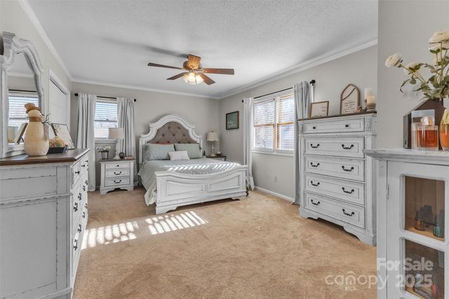 222 Brentwood Drive, Maiden, NC 28650