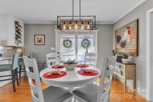 222 Brentwood Drive, Maiden, NC 28650