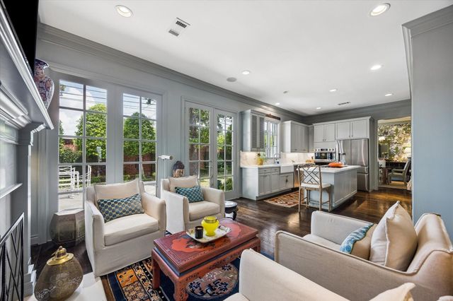 7714 N Hunters Court Drive, Houston, TX 77055