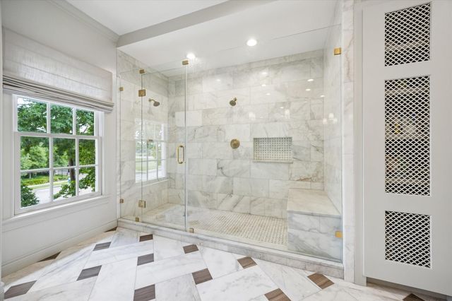 7714 N Hunters Court Drive, Houston, TX 77055