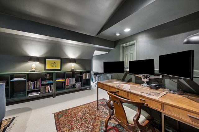 7714 N Hunters Court Drive, Houston, TX 77055