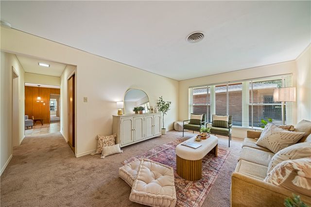 3710 Pope Dr, Corpus Christi, TX 78411