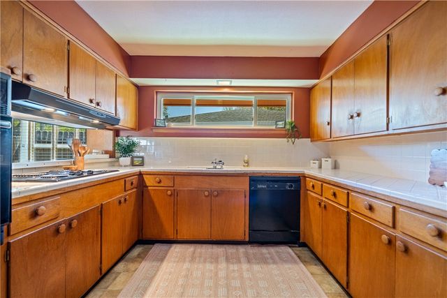 3710 Pope Dr, Corpus Christi, TX 78411