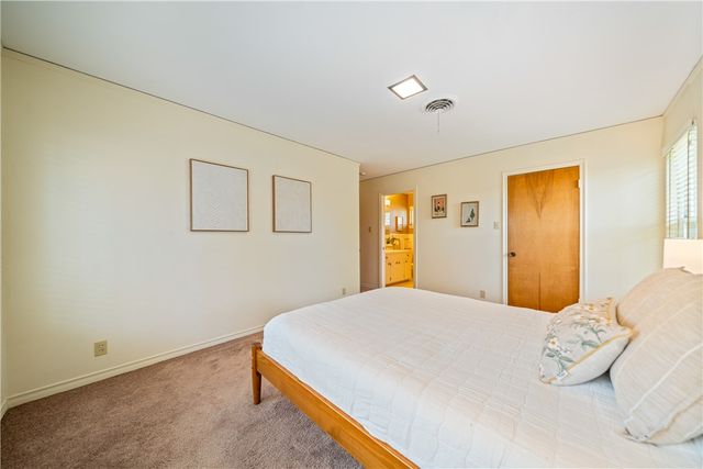 3710 Pope Dr, Corpus Christi, TX 78411