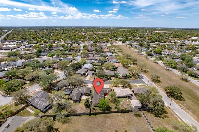 3710 Pope Dr, Corpus Christi, TX 78411