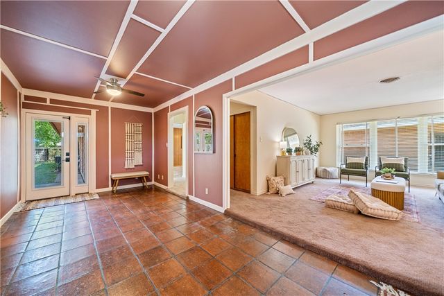 3710 Pope Dr, Corpus Christi, TX 78411