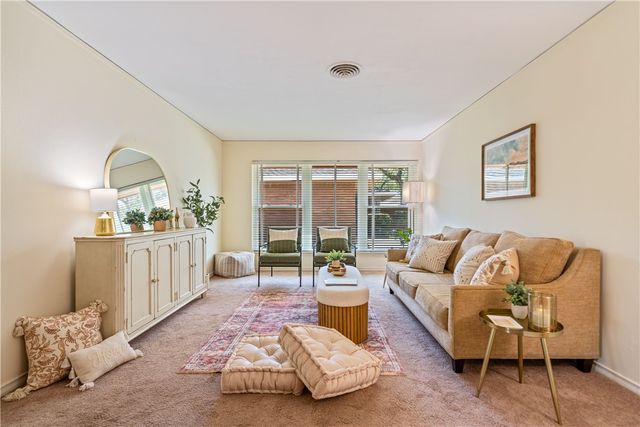 3710 Pope Dr, Corpus Christi, TX 78411