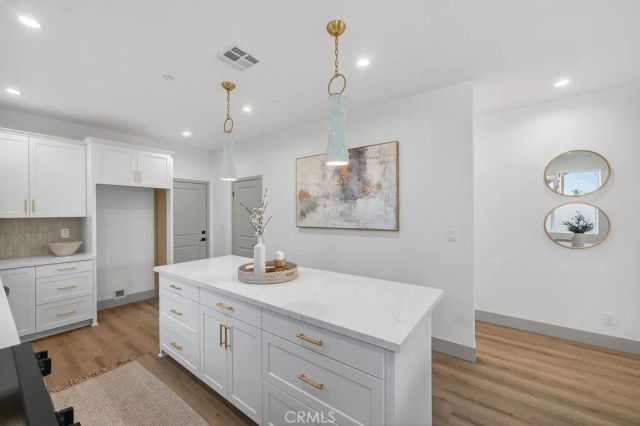 15540 Colorado, Paramount, CA 90723