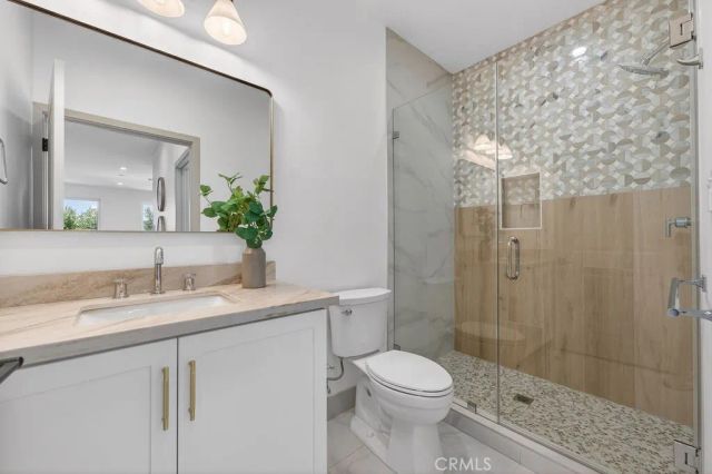 15540 Colorado, Paramount, CA 90723