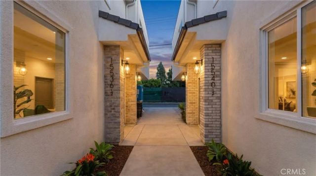 15540 Colorado, Paramount, CA 90723