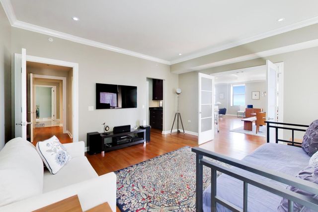 310 S MICHIGAN Avenue 1705, Chicago, IL 60604