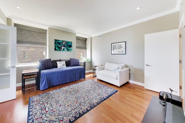 310 S MICHIGAN Avenue 1705, Chicago, IL 60604