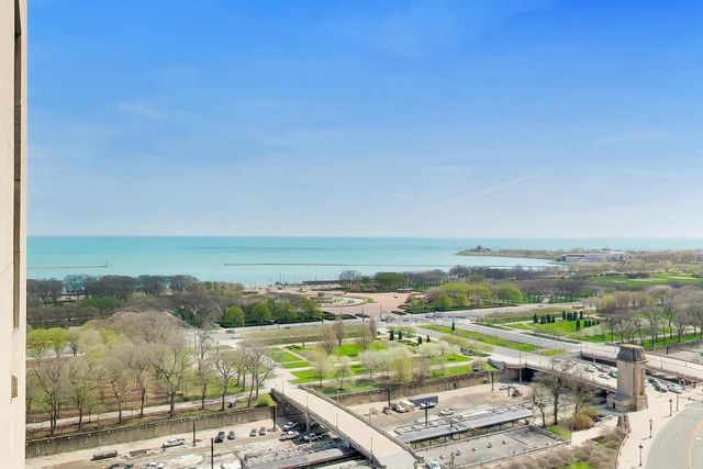 310 S MICHIGAN Avenue 1705, Chicago, IL 60604