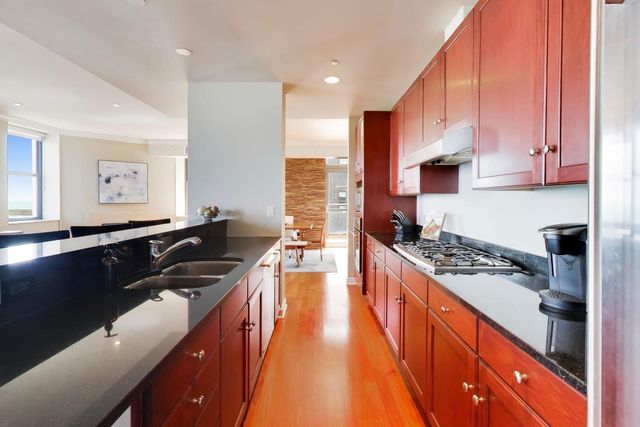 310 S MICHIGAN Avenue 1705, Chicago, IL 60604