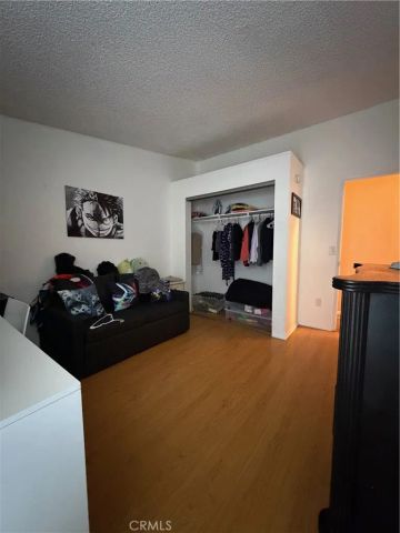29021 Bouquet Canyon 201, Saugus, CA 91390