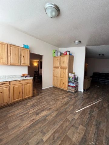 29021 Bouquet Canyon 201, Saugus, CA 91390