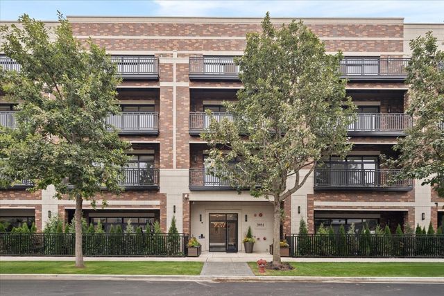 3951 N Wayne Avenue 404, Chicago, IL 60613