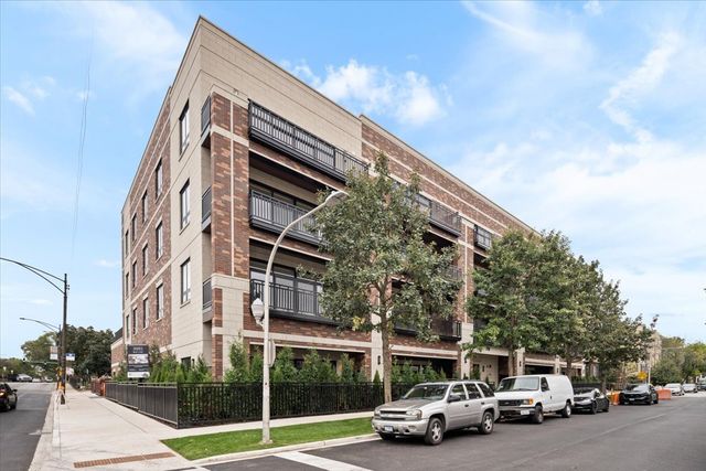 3951 N Wayne Avenue 404, Chicago, IL 60613
