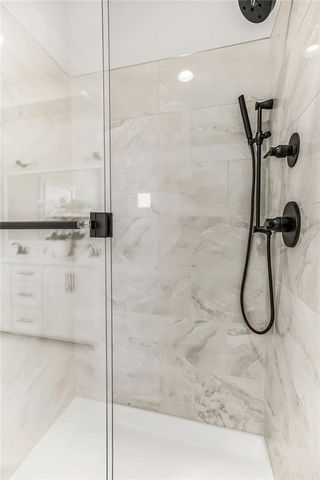 12800 S Foxborough Court, Lee's Summit, MO 64086