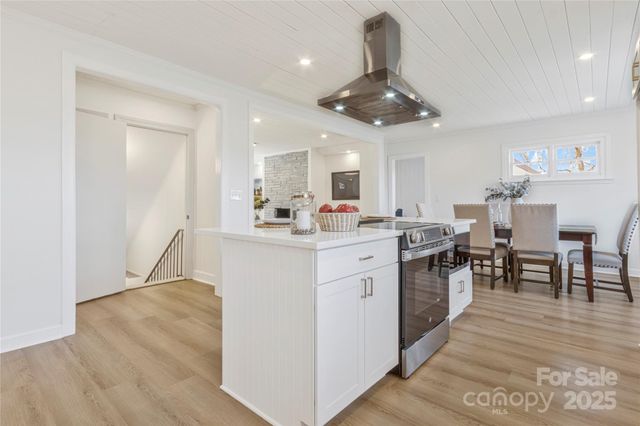 334 Country Lane, Mocksville, NC 27028