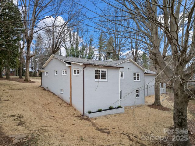 334 Country Lane, Mocksville, NC 27028