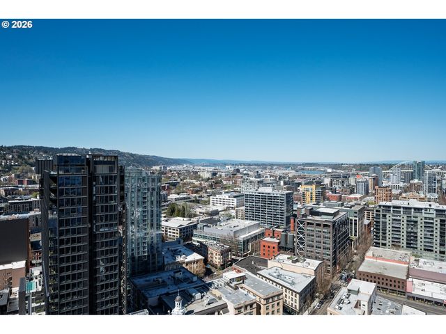 550 Sw 10TH Ave 2303, Portland, OR 97205