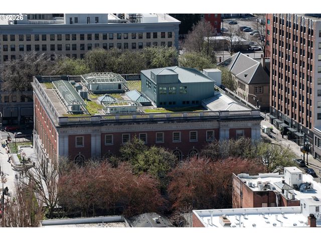 550 Sw 10TH Ave 2303, Portland, OR 97205