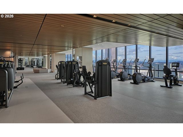 550 Sw 10TH Ave 2303, Portland, OR 97205