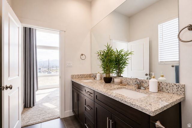5104 W PUTNEY HILL RD, South Jordan, UT 84009