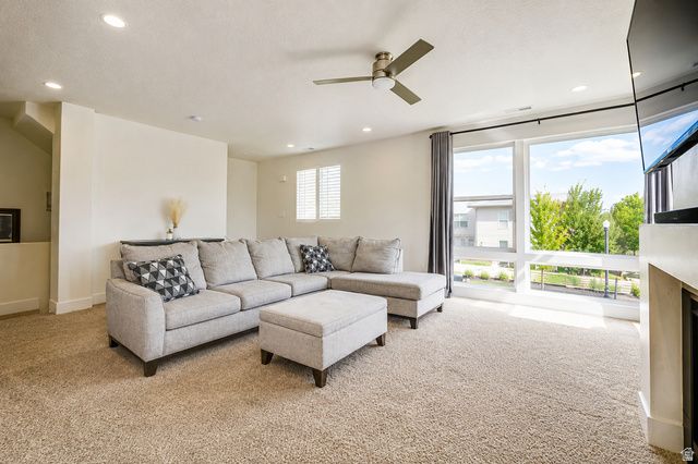 5104 W PUTNEY HILL RD, South Jordan, UT 84009