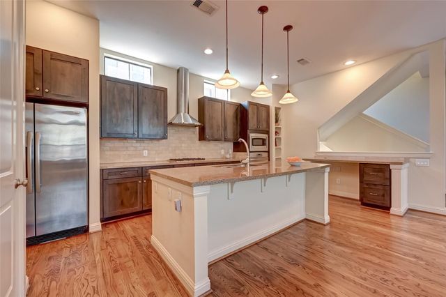 5211 Eigel Street C, Houston, TX 77007