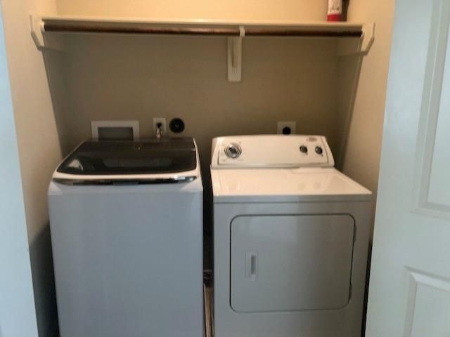 5211 Eigel Street C, Houston, TX 77007