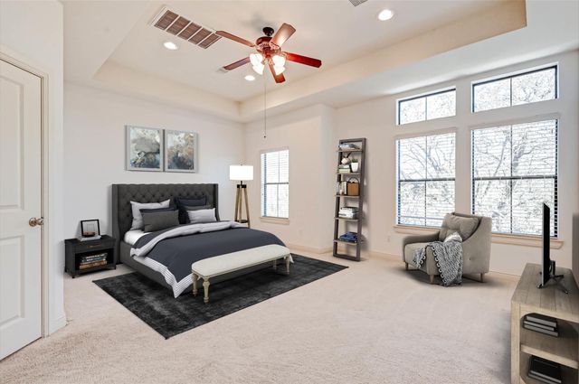 5211 Eigel Street C, Houston, TX 77007